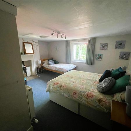 Beautiful Townhouse Next To Royal Victoria Park And Botanical Gardens Within Easy Walking Distance To Bath City Centre Bagian luar foto