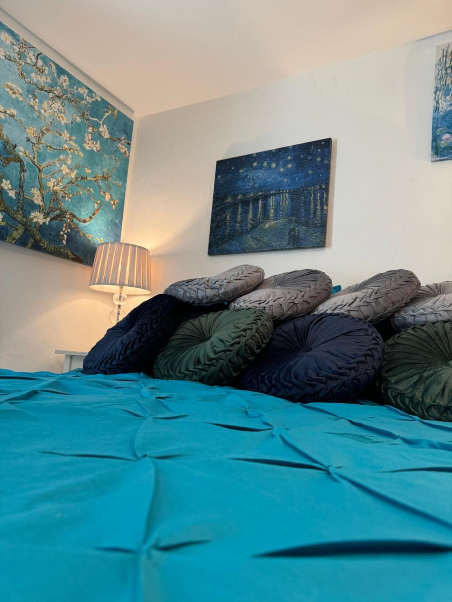 Beautiful Townhouse Next To Royal Victoria Park And Botanical Gardens Within Easy Walking Distance To Bath City Centre Bagian luar foto