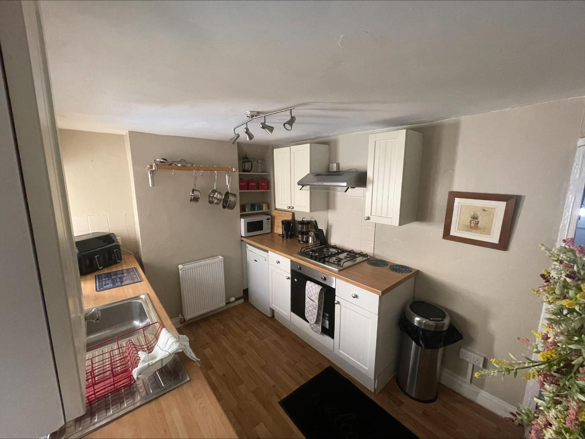 Beautiful Townhouse Next To Royal Victoria Park And Botanical Gardens Within Easy Walking Distance To Bath City Centre Bagian luar foto