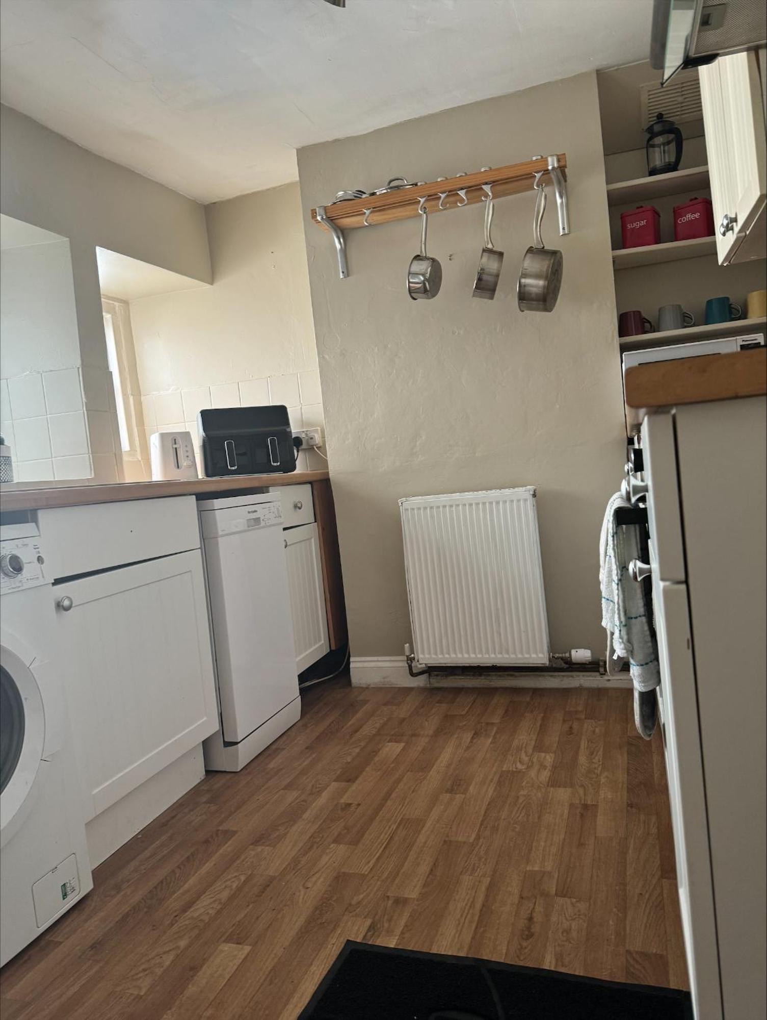 Beautiful Townhouse Next To Royal Victoria Park And Botanical Gardens Within Easy Walking Distance To Bath City Centre Bagian luar foto